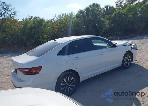 2024 Volkswagen Jetta 1.5T S из США, поврежденный, VIN 3VW5M7BU3RM069291